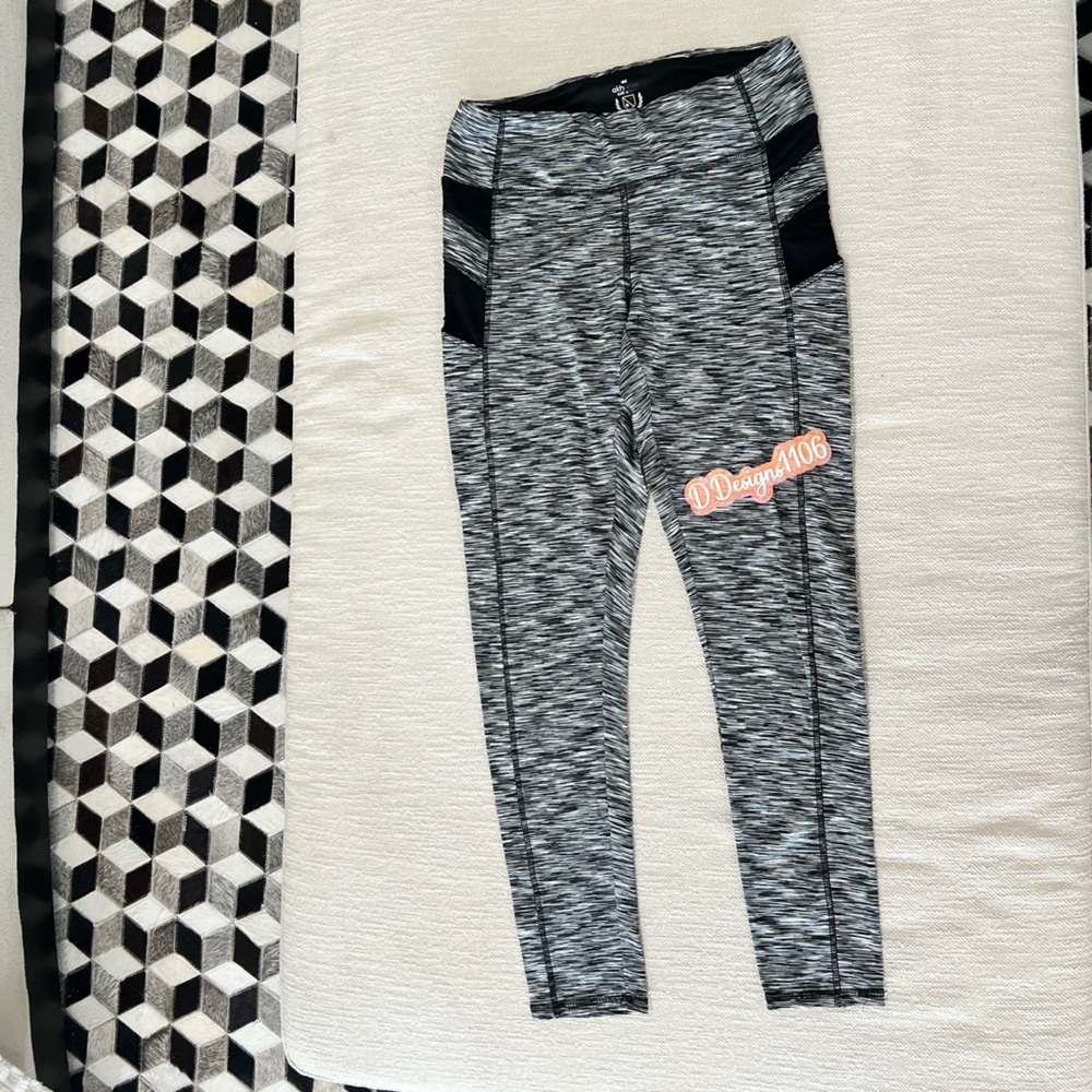 VOGO Athletica Black and Gray Leggings